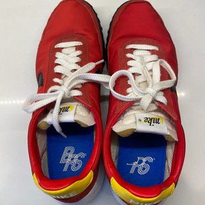 Gently Used Red Nike Mens Waffle Size 10.5